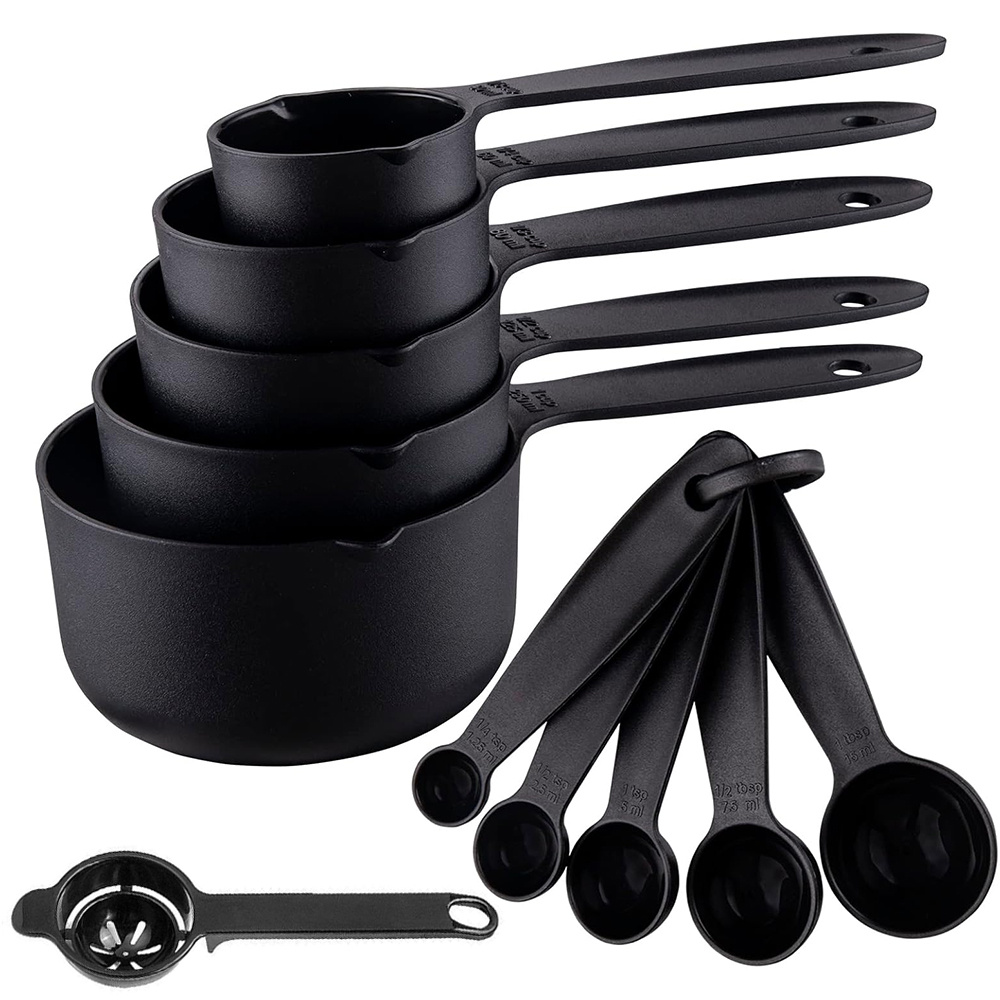 Kitchen Gadgets Pakistan - 11-teiliges Set aus Kunststoff-Messbechern und Eigelb-Separator,