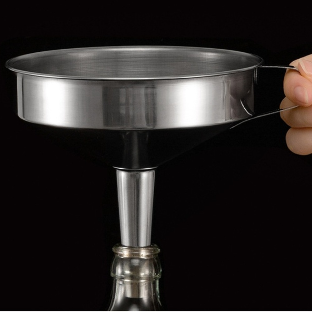 1 Stück Edelstahl-Öltrichter m – Kitchen Gadgets Pakistan Bewertung und Preis
