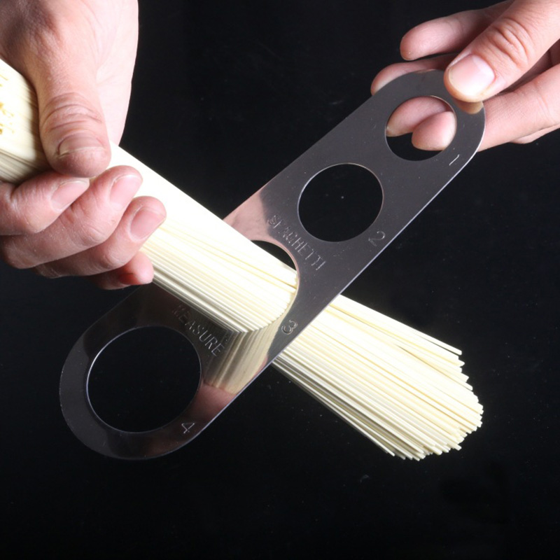 Edelstahl Spaghetti Messgerät  – Kitchen Gadgets Pakistan Bewertung und Preis